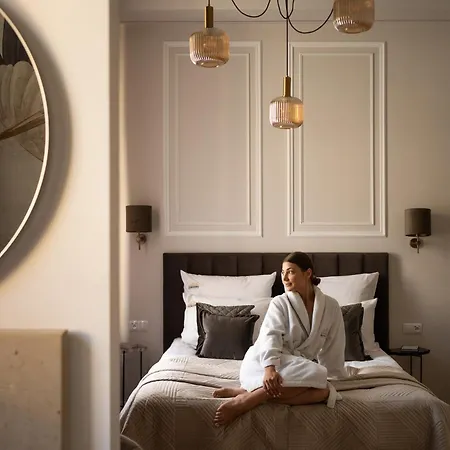 Old Town Charm & Chic With Private Hydromassage Hot Tub By Downtown